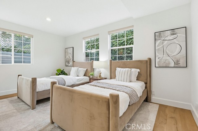 Detail Gallery Image 17 of 34 For 12308 La Maida St, Valley Village,  CA 91607 - 3 Beds | 2 Baths