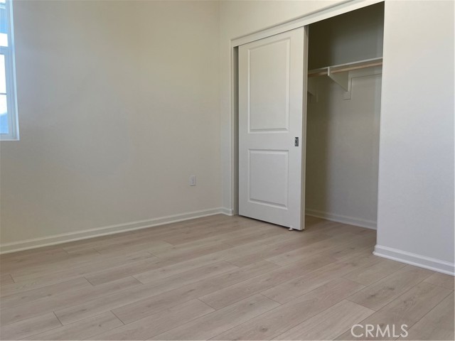 Detail Gallery Image 3 of 14 For 4028 Summer Way, Corona,  CA 92883 - 4 Beds | 3 Baths