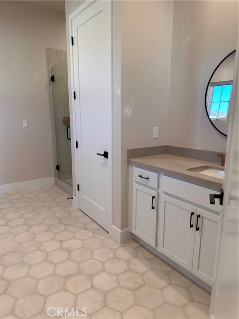 Image 12 of 17 For 5670 Morning Glory Drive