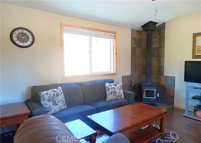 Detail Gallery Image 5 of 44 For 11691 Oro Quincy Hwy, Berry Creek,  CA 95916 - 2 Beds | 1 Baths