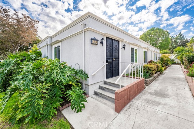 495 Calle Cadiz, Laguna Woods CA: https://media.crmls.org/medias/19dc114b-8519-469d-a6bc-df8d38c06e30.jpg