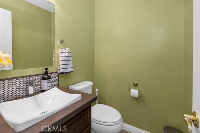735 Del Valle Drive, Fallbrook CA: https://media.crmls.org/medias/19dc3a9d-acef-4b9a-9051-0d9203748c2e.jpg