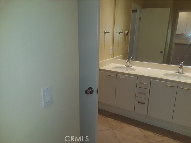 Detail Gallery Image 4 of 13 For 19565 Arezzo St, Lake Forest,  CA 92679 - 2 Beds | 1 Baths