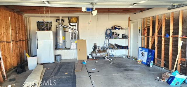 Detail Gallery Image 17 of 20 For 10611 Plainfield, Adelanto,  CA 92301 - 3 Beds | 1 Baths