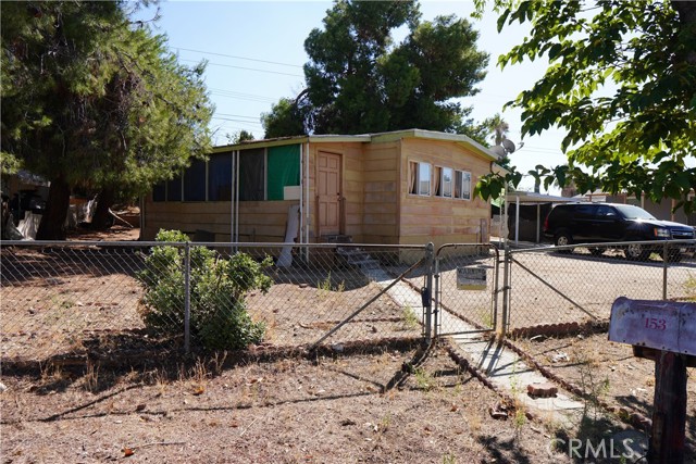 Detail Gallery Image 2 of 9 For 153 Barbara, Perris,  CA 92570 - 2 Beds | 1 Baths