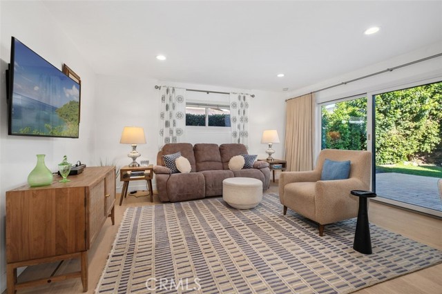 Detail Gallery Image 19 of 45 For 13822 Marquette St, Westminster,  CA 92683 - 5 Beds | 3 Baths