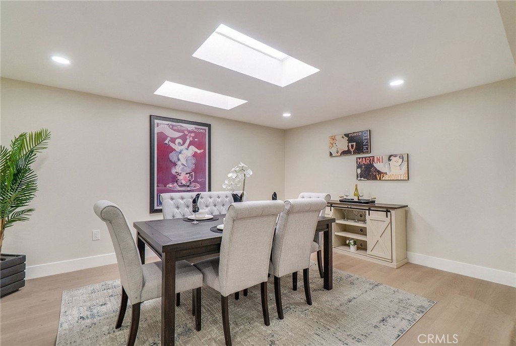 MLS #OC25260184 image #31