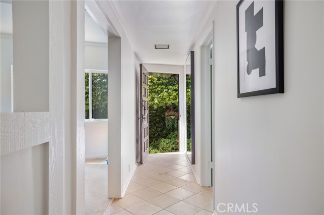 Detail Gallery Image 41 of 52 For 7836 W 81st, Playa Del Rey,  CA 90293 - 4 Beds | 2/1 Baths