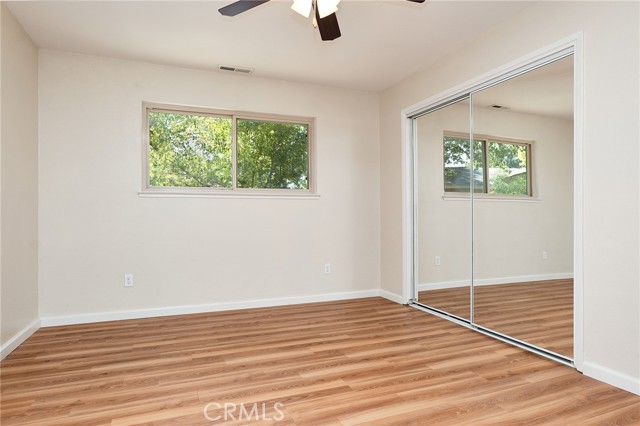 Detail Gallery Image 11 of 17 For 1154 Woodland Ter, Redding,  CA 96002 - 3 Beds | 2 Baths