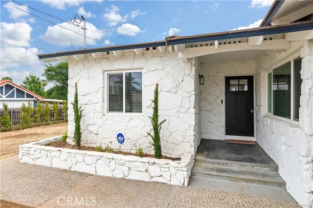 Front Image Thumbnail for CRIV26023302