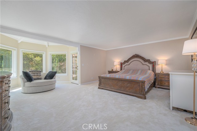 Detail Gallery Image 33 of 58 For 2899 N Monte Verde Dr, Covina,  CA 91724 - 5 Beds | 5 Baths