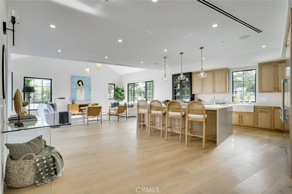 19E3D160 3252 471A B413 8De96De9D11B 6376 Nancy, Westchester, Ca 90045 &Lt;Span Style='BackgroundColor:transparent;Padding:0Px;'&Gt; &Lt;Small&Gt; &Lt;I&Gt; &Lt;/I&Gt; &Lt;/Small&Gt;&Lt;/Span&Gt;