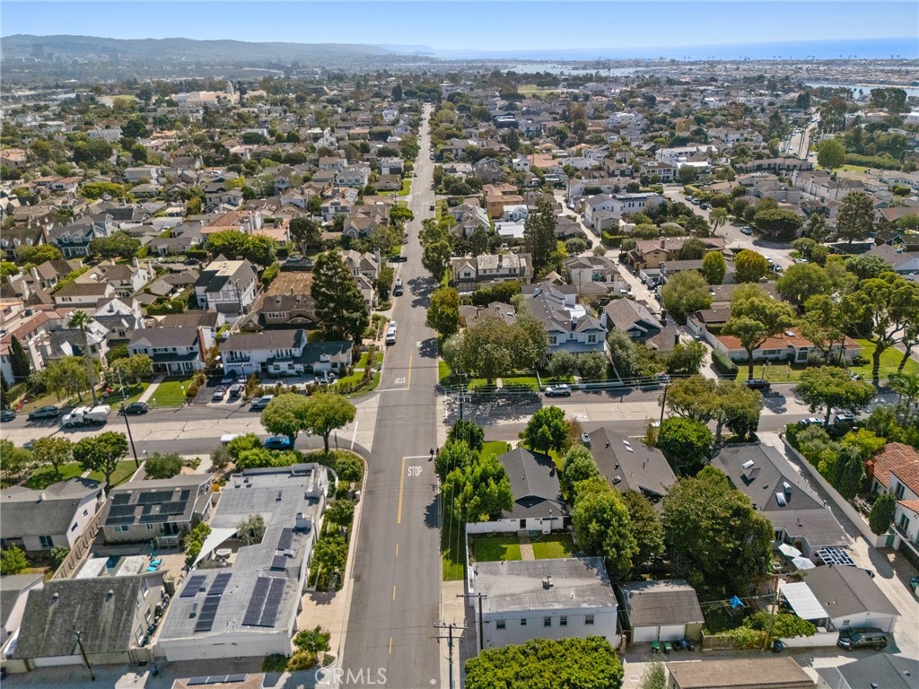 https://media.crmls.org/medias/19e3f287-008d-4f00-8624-89a7b596fdd7.jpg?preset=X-Large