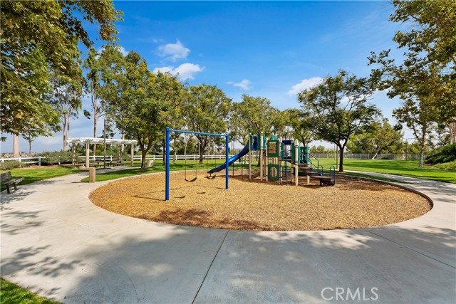 16462 Sun Summit Drive, Riverside CA: https://media.crmls.org/medias/19e50cd7-2727-4ee0-9abe-463fa65c9e69.jpg