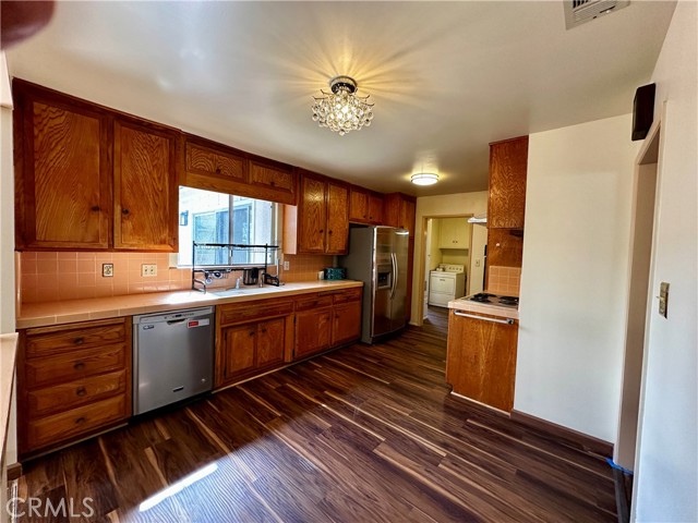 Detail Gallery Image 7 of 25 For 17924 Curt Pl, Gardena,  CA 90248 - 4 Beds | 2 Baths