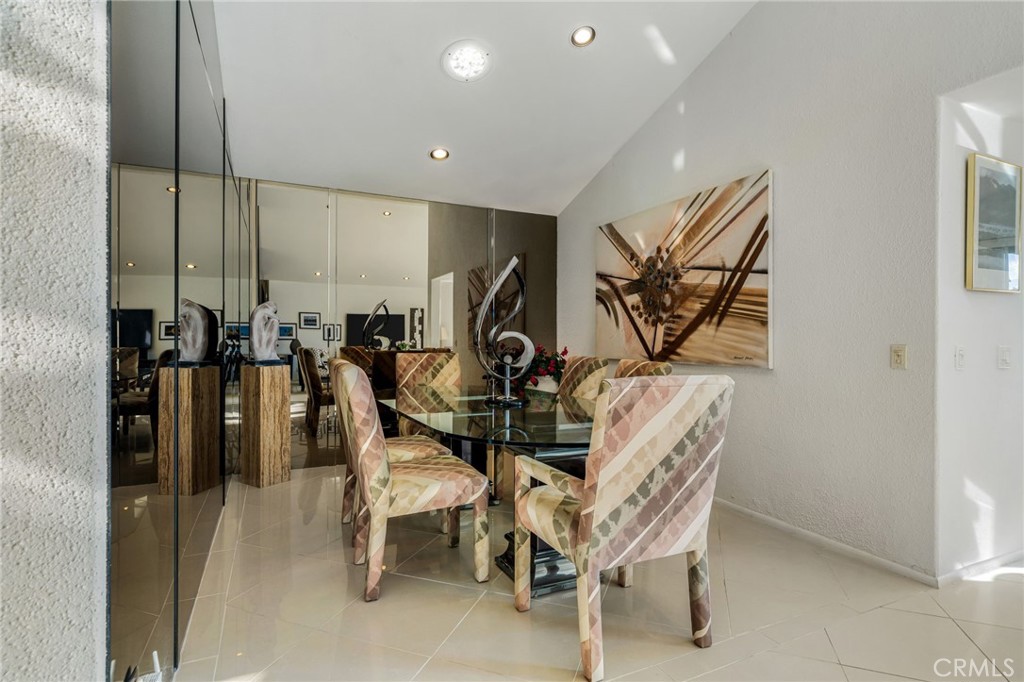 MLS #NP25267337 image #8