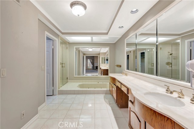 Detail Gallery Image 26 of 52 For 19371 Woodlands Dr, Huntington Beach,  CA 92648 - 3 Beds | 2/1 Baths