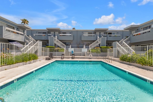 Detail Gallery Image 13 of 14 For 20930 Parthenia St #206,  Canoga Park,  CA 91304 - 1 Beds | 1 Baths