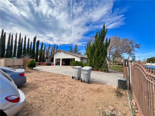 Detail Gallery Image 36 of 44 For 8323 Peach Ave, Hesperia,  CA 92345 - 4 Beds | 2/1 Baths