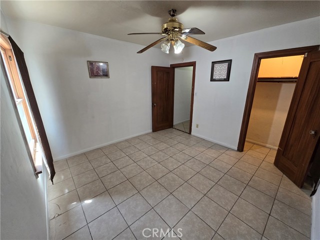 845 Preston Street, San Bernardino CA: https://media.crmls.org/medias/19e710a8-1208-4fc1-894b-d8986c7fe56a.jpg