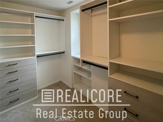 Detail Gallery Image 27 of 37 For 15806 Rock Point Ln, Fontana,  CA 92336 - 4 Beds | 2/1 Baths