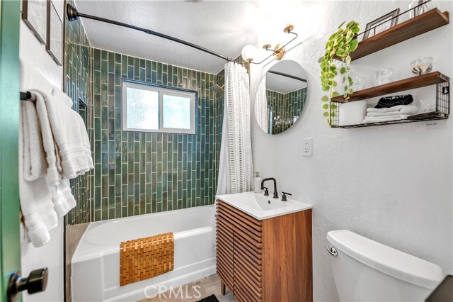 42660 La Placida, Big Bear Lake CA: https://media.crmls.org/medias/19e77a7a-5a37-4865-b74d-29566e56e4c5.jpg