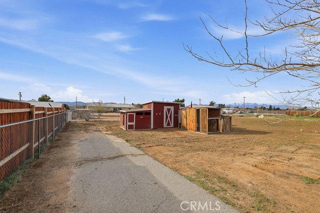 Detail Gallery Image 41 of 48 For 16647 Elm St, Hesperia,  CA 92345 - 4 Beds | 3 Baths