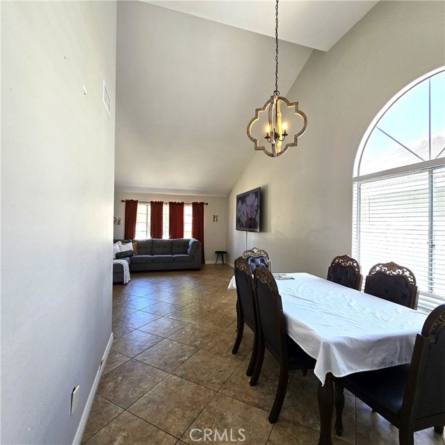 1822 Glover Street, Redlands CA: https://media.crmls.org/medias/19e7cd63-cbf8-4f84-90be-84bcfc13d97c.jpg