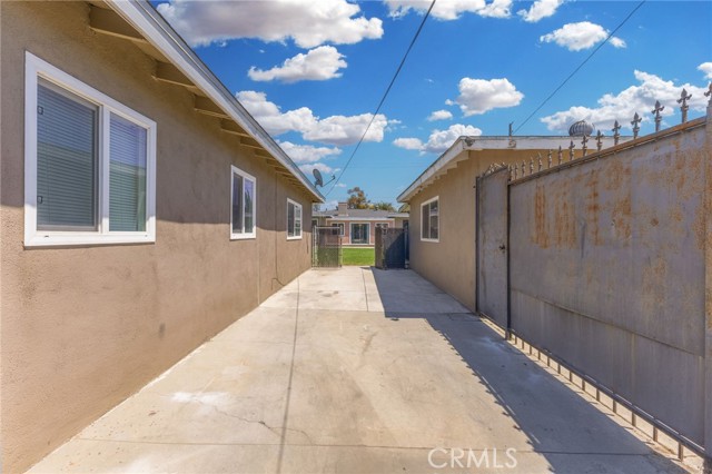 Detail Gallery Image 68 of 75 For 1607 S Atlantic Dr, Compton,  CA 90221 - 3 Beds | 2 Baths