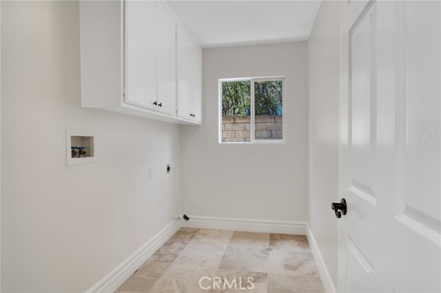 19900 Mariposa Creek Way Way, Porter Ranch CA: https://media.crmls.org/medias/19e90556-a505-4124-993a-7c4567ee094d.jpg