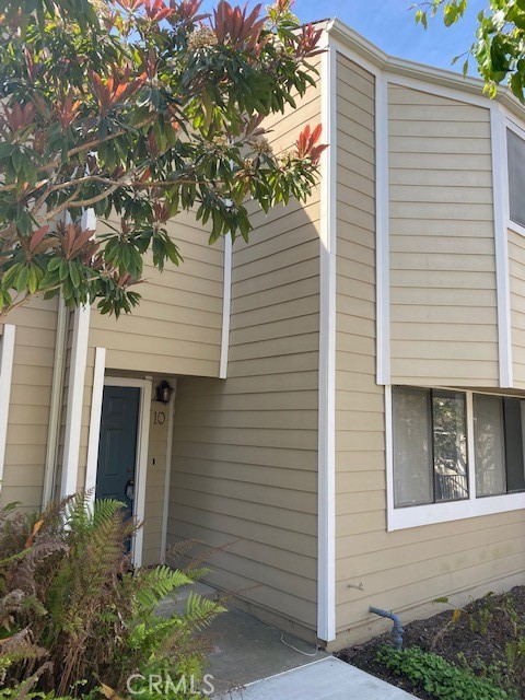 10 Latitude Court #22