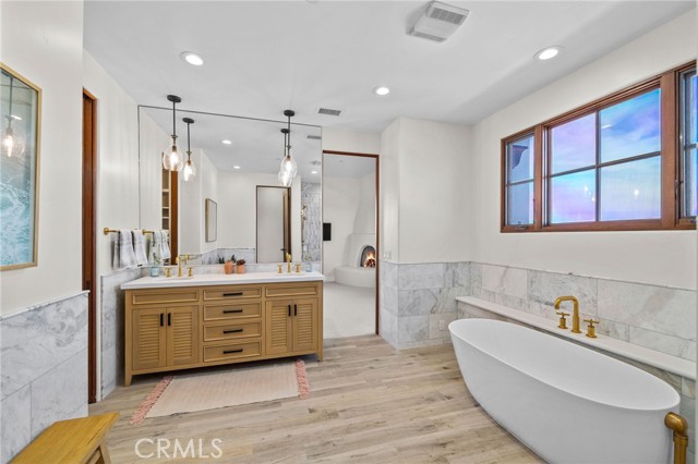 Detail Gallery Image 40 of 63 For 405 Arenoso Ln #B,  San Clemente,  CA 92672 - 4 Beds | 3/1 Baths