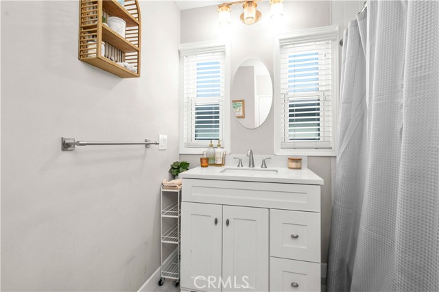 Detail Gallery Image 29 of 49 For 10358 Trabuco, Bellflower,  CA 90706 - 4 Beds | 2 Baths