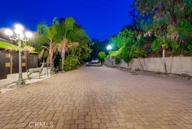 Detail Gallery Image 37 of 38 For 19974 E Limecrest Dr, Covina,  CA 91724 - 6 Beds | 4 Baths
