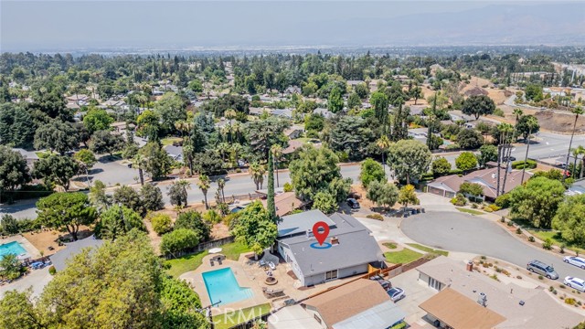 306 Felisa Court, Redlands CA: https://media.crmls.org/medias/19eb057a-005f-4808-92b4-cbd743613c73.jpg