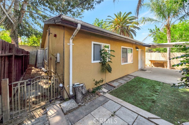 6929 1/2 Amigo Avenue, Reseda CA: https://media.crmls.org/medias/19eb6358-9805-42db-86a9-88f6180cc378.jpg