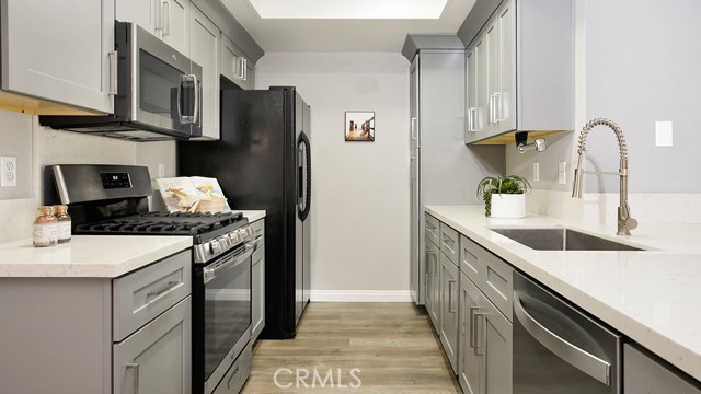 25191 Oak Canyon Lane, Lake Forest CA: https://media.crmls.org/medias/19eb9ead-a229-47a7-89f6-89690cffc9a4.jpg