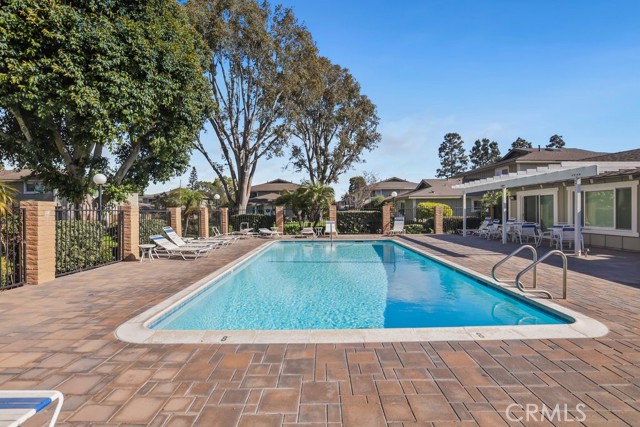 Detail Gallery Image 34 of 36 For 16392 Del Oro Cir #133,  Huntington Beach,  CA 92649 - 2 Beds | 1 Baths