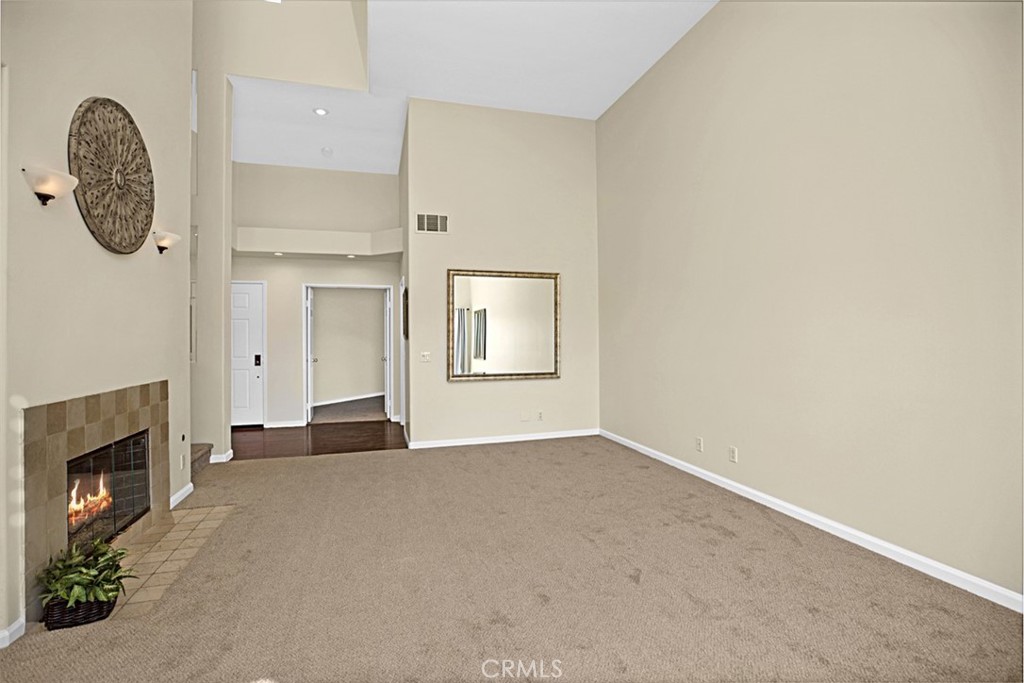 MLS #OC25254099 image #16