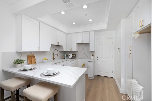 Detail Gallery Image 12 of 36 For 841 S Greenwood #D,  Montebello,  CA 90640 - 3 Beds | 3 Baths