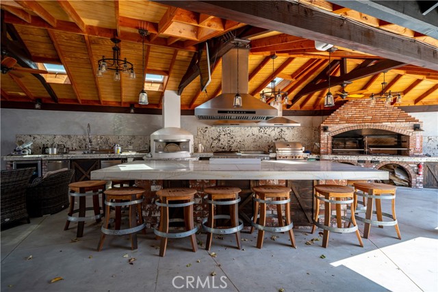 34150 Pauba Road, Temecula CA: https://media.crmls.org/medias/19f062a3-b93b-49d4-ac55-2f5b8e72f734.jpg