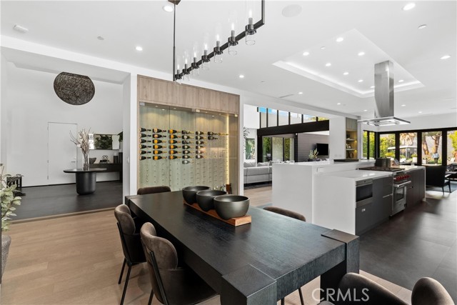 7139 Macapa Drive, Los Angeles CA: https://media.crmls.org/medias/19f0cd6d-f63d-4fb9-b903-bbe4a18357e7.jpg