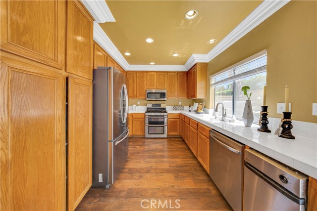 13283 Sunstream Drive, Chino Hills CA: https://media.crmls.org/medias/19f151a9-d3a1-44d2-93d0-7ac006ab1ec8.jpg