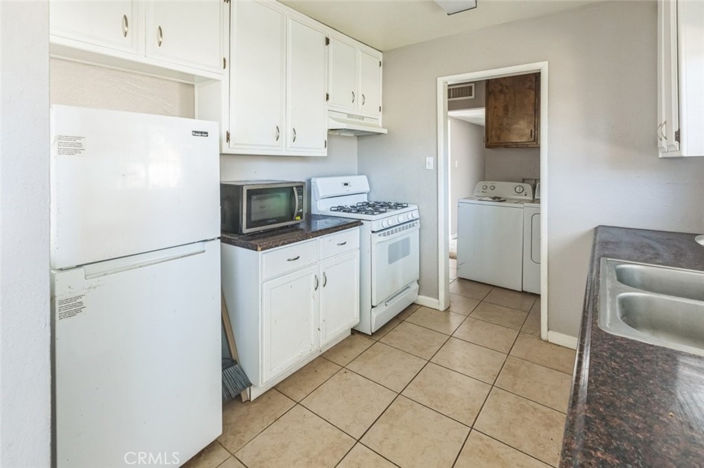 19F1675E D7Ac 4Ac4 9796 A7Ec2F34E046 15917 Lee Street, Mojave, Ca 93501 &Lt;Span Style='BackgroundColor:transparent;Padding:0Px;'&Gt; &Lt;Small&Gt; &Lt;I&Gt; &Lt;/I&Gt; &Lt;/Small&Gt;&Lt;/Span&Gt;