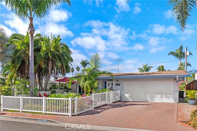 Detail Gallery Image 2 of 30 For 146 W Avenida Ramona, San Clemente,  CA 92672 - 3 Beds | 2 Baths