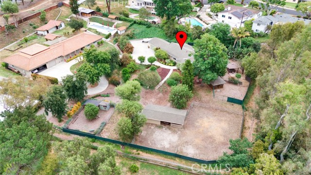 Detail Gallery Image 5 of 28 For 508 Green Acre Dr, Fullerton,  CA 92835 - 4 Beds | 2/1 Baths