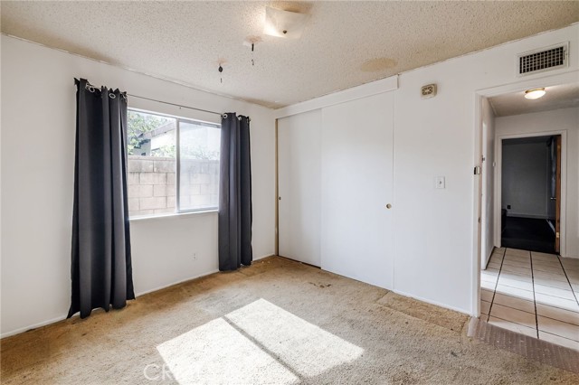 Detail Gallery Image 10 of 14 For 1839 N Taper Ave, San Pedro,  CA 90731 - 4 Beds | 2 Baths