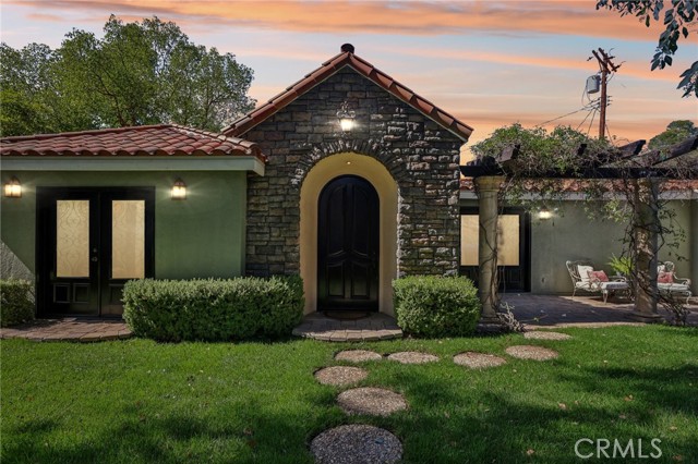 Detail Gallery Image 53 of 54 For 22015 Independencia St, Woodland Hills,  CA 91364 - 3 Beds | 2 Baths