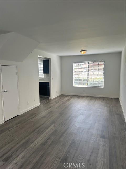 Detail Gallery Image 6 of 35 For 1814 8th Ave #P,  Monrovia,  CA 91016 - 2 Beds | 2/1 Baths