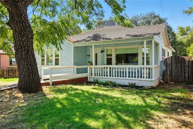 Detail Gallery Image 1 of 24 For 324 W 16th St, Chico,  CA 95928 - – Beds | – Baths